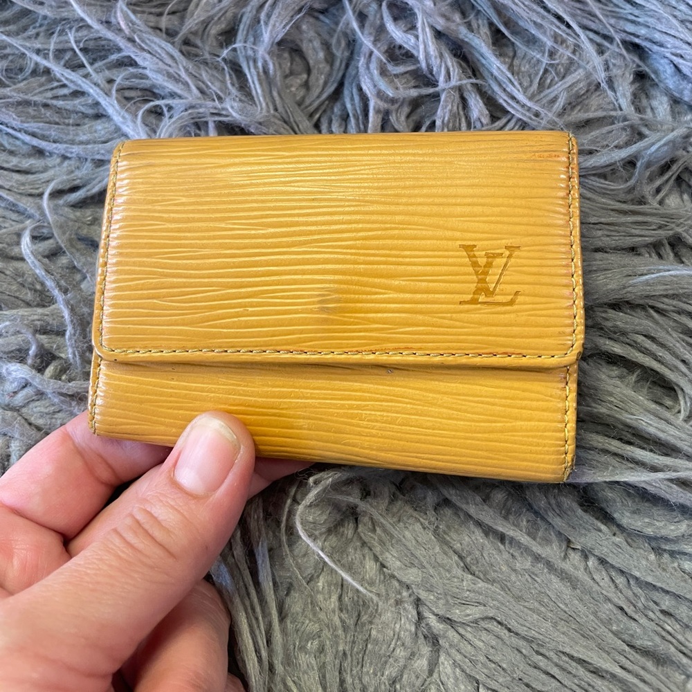 Louis Vuitton Yellow Epi Leather 6 Ring Key & Card Holder
